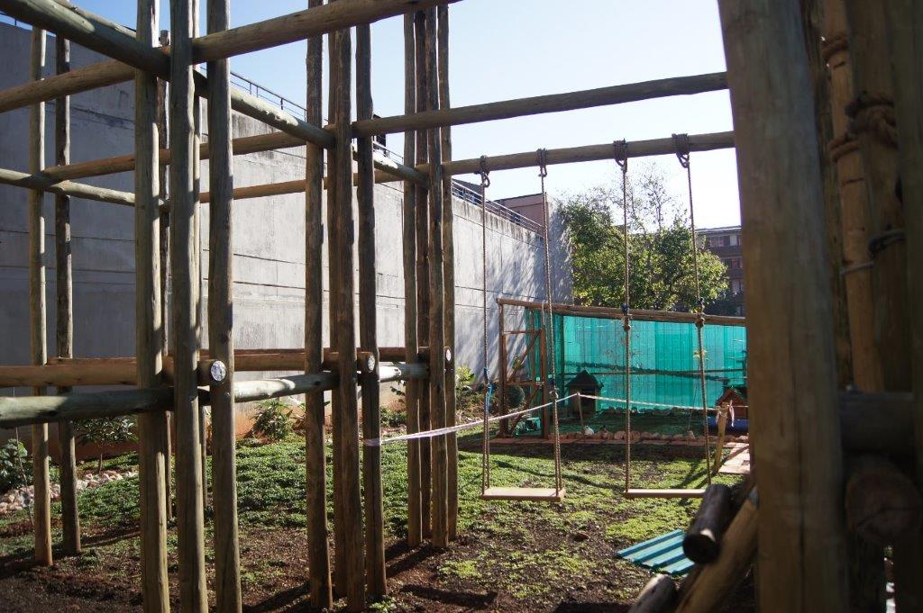 Housing Tuks 15-3401.jpg